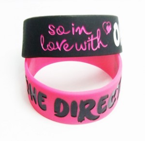 Bracelets-silicone-One-Direction.3jpg
