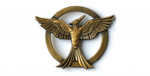 Hunger-Games-Mockingjay-2-et-ses-goodies-symboles-de-la-Liberté-14