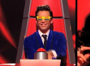 World-Interpride-2016-notre-sélection-des-meilleurs-goodies-pour-la-gaypride-de-Montpellier-Mika-lunettes-gaypride