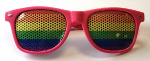 World-Interpride-2016-notre-sélection-des-meilleurs-goodies-pour-la-gaypride-de-Montpellier-lunettes-gaypride