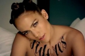 Les tatouages temporaires de Jennifer Lopez