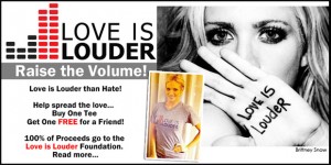 love-is-louder-tee-shirts-personnalisés-bracelets-silicone-Brittany-show