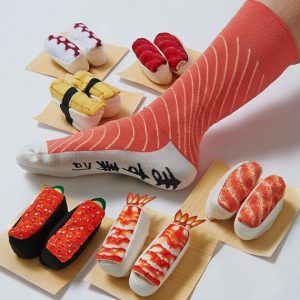 Les-chaussettes-personnalisees-ou l-accessoire-des-superheros-sushi