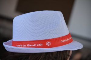 chapeaux-avec-logo