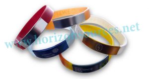 Bracelets-avec-plaque-métallique (1)